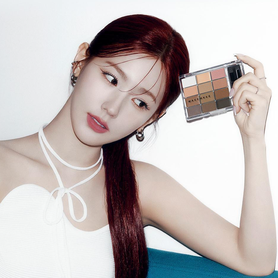 WAKEMAKE Soft Drawing Brow Palette - Faborya