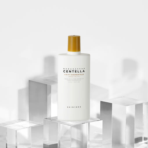 SKIN1004 MADAGASCAR CENTELLA Air-Fit Suncream Plus SPF50+ PA++++ 50ml - Faborya